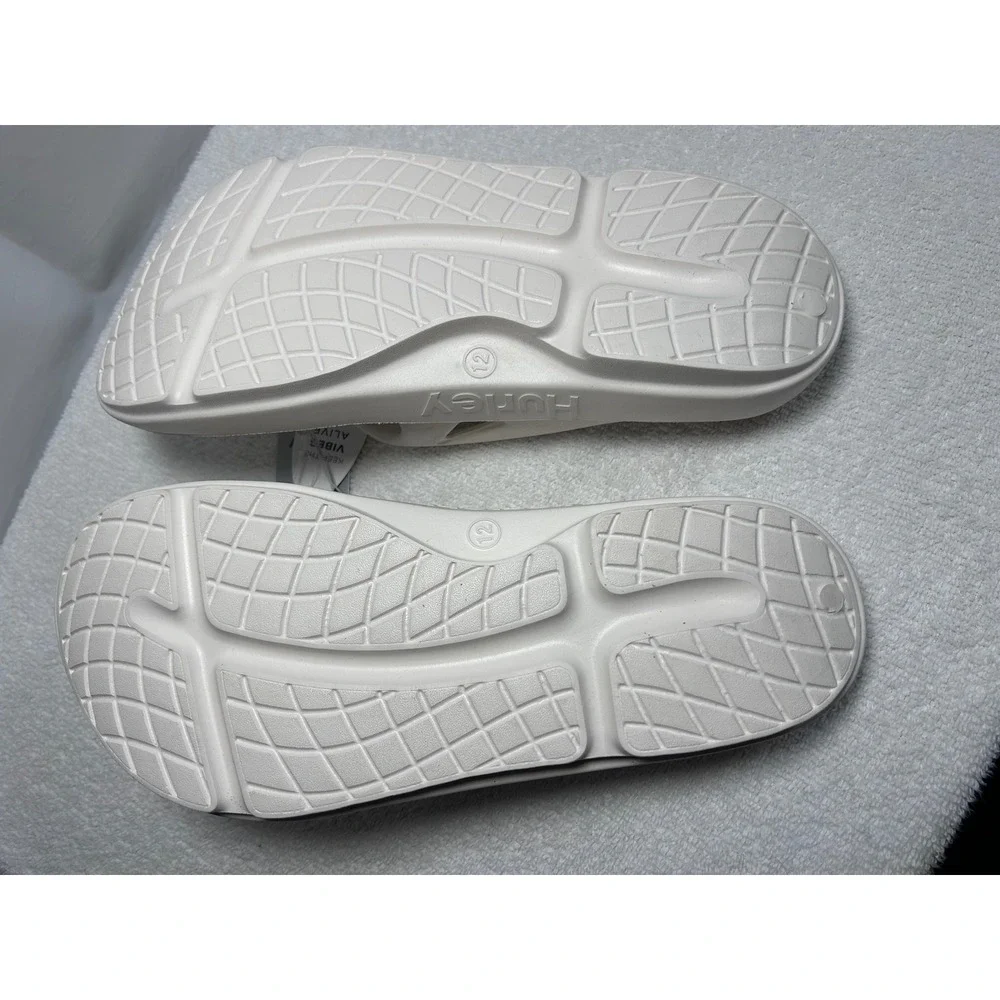 Hurley Mens Injection Flip Flop Cream Thong Sandals Size 12 HFS0140-270 NEW